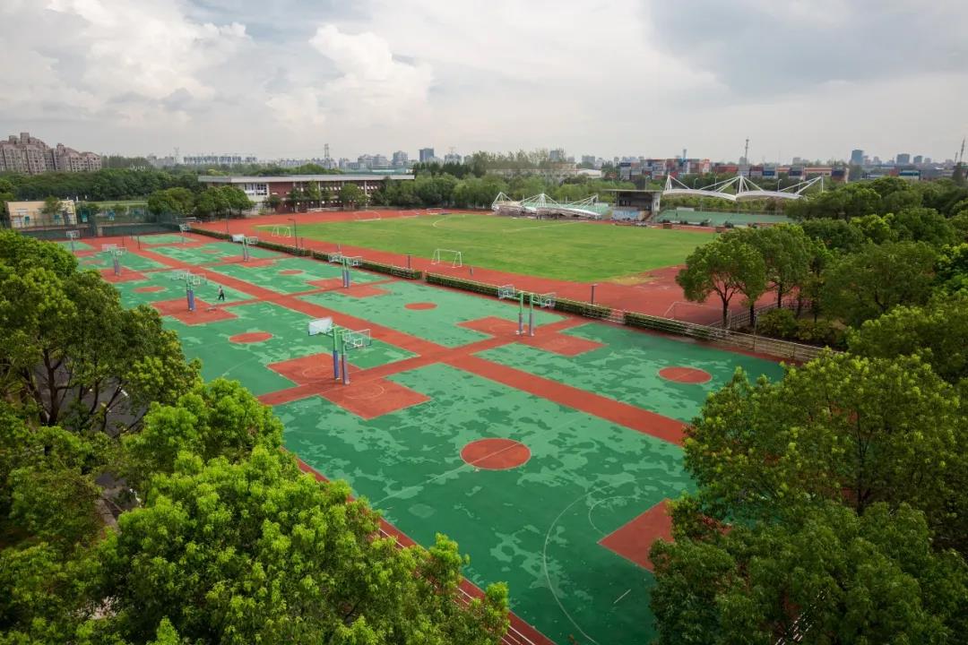 杨行中学修缮改造已如期完成,华二高中宝山校区将喜迎新生!